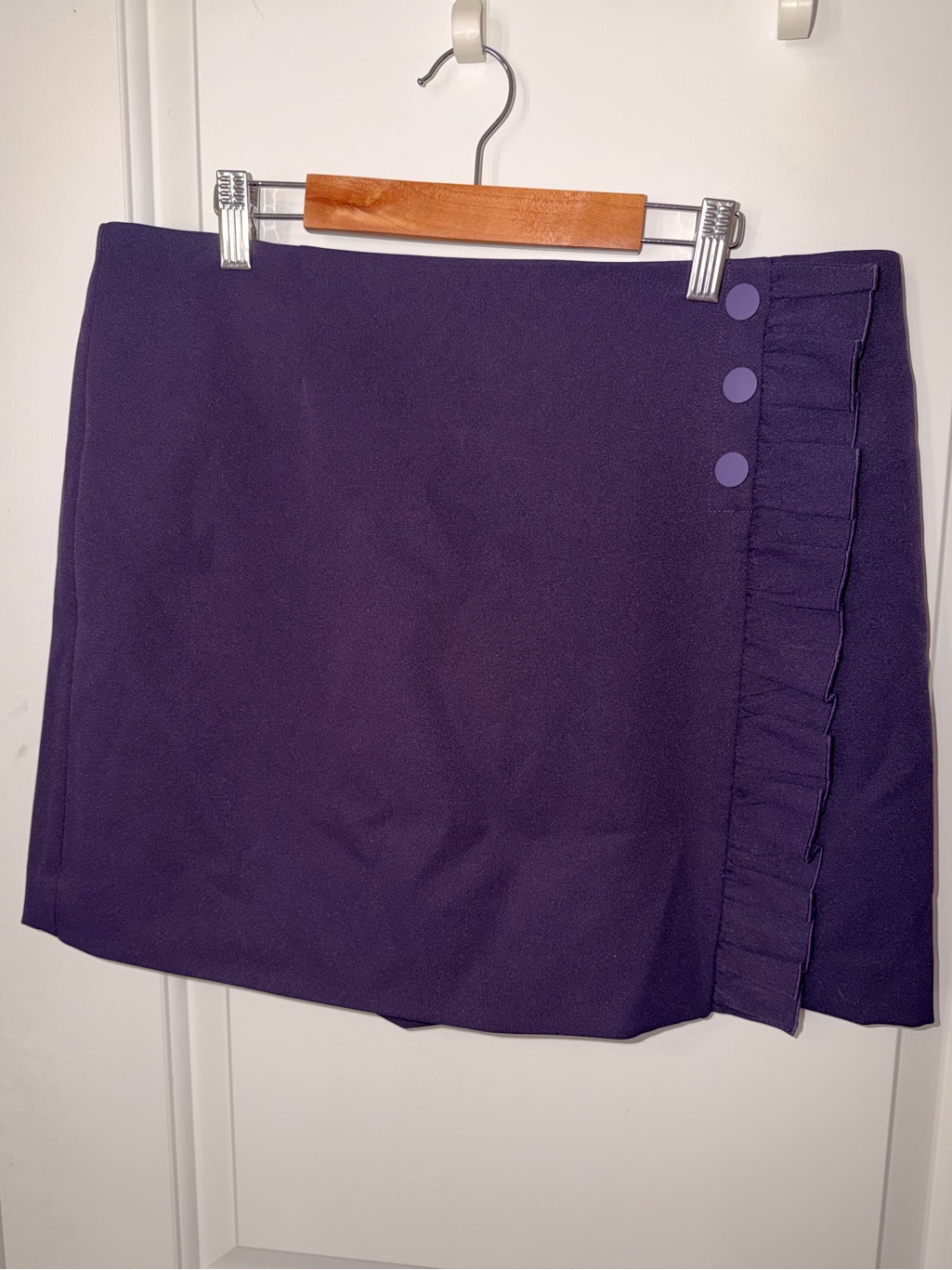 Tory Burch Dark Purple Tech Twill Ruffle Skort Moisture Wicking Size Large Ecu